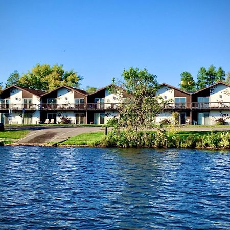 Bridge Inn Tomhawk - 2Nd Floor, 1 King Size Bed, Balcony, River View Tomahawk Kültér fotó